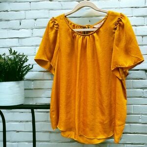 New LC Lauren Conrad Gold Short Sleeve Top - Ladies L